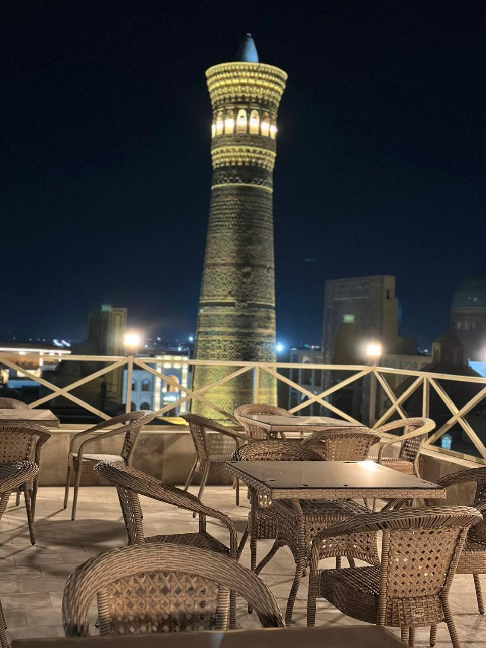 Poyi Kalon Teracce Hotel حلال Бухара Экстерьер фото